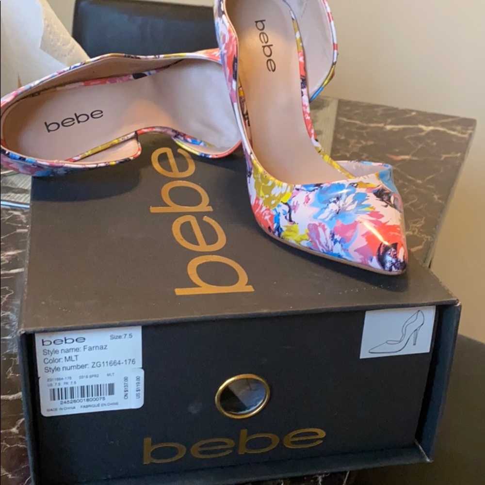 Bebe - Picture 4 of 4